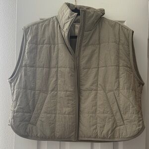 Quilted puffer olive/tanish Vest